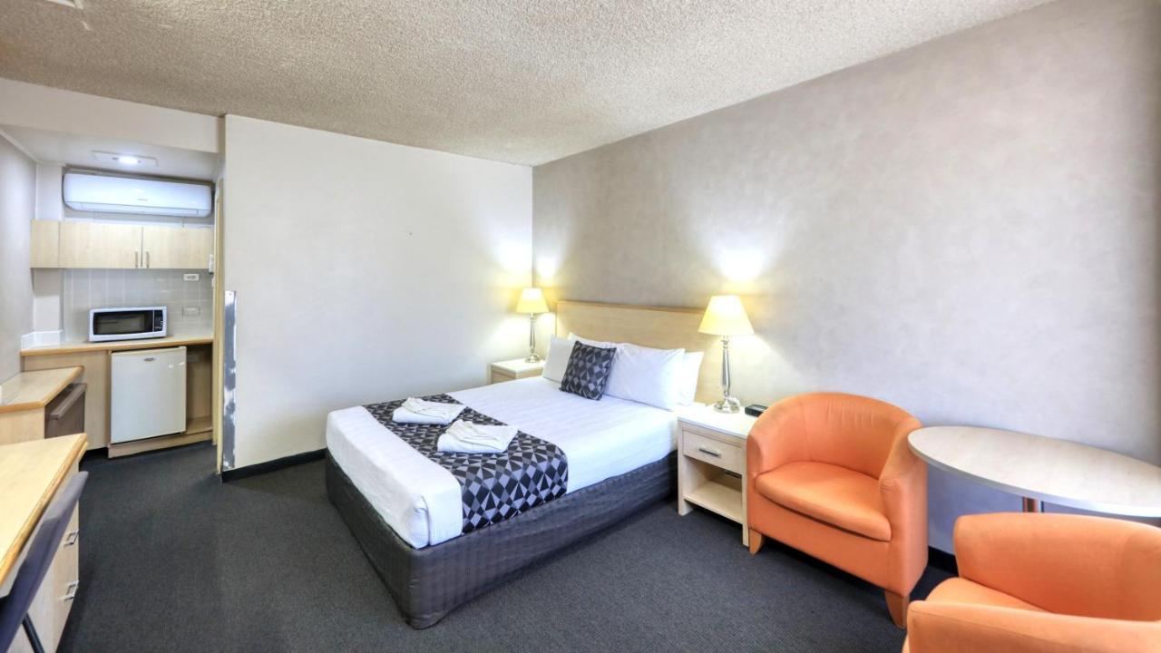 Goulburn Central Motel Екстер'єр фото