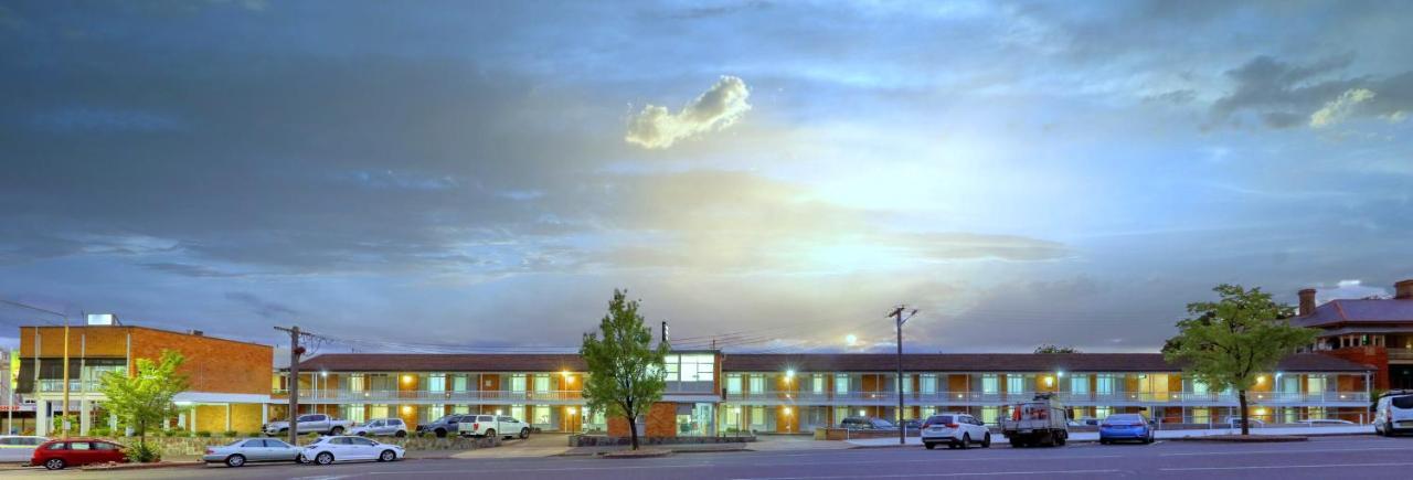 Goulburn Central Motel Екстер'єр фото