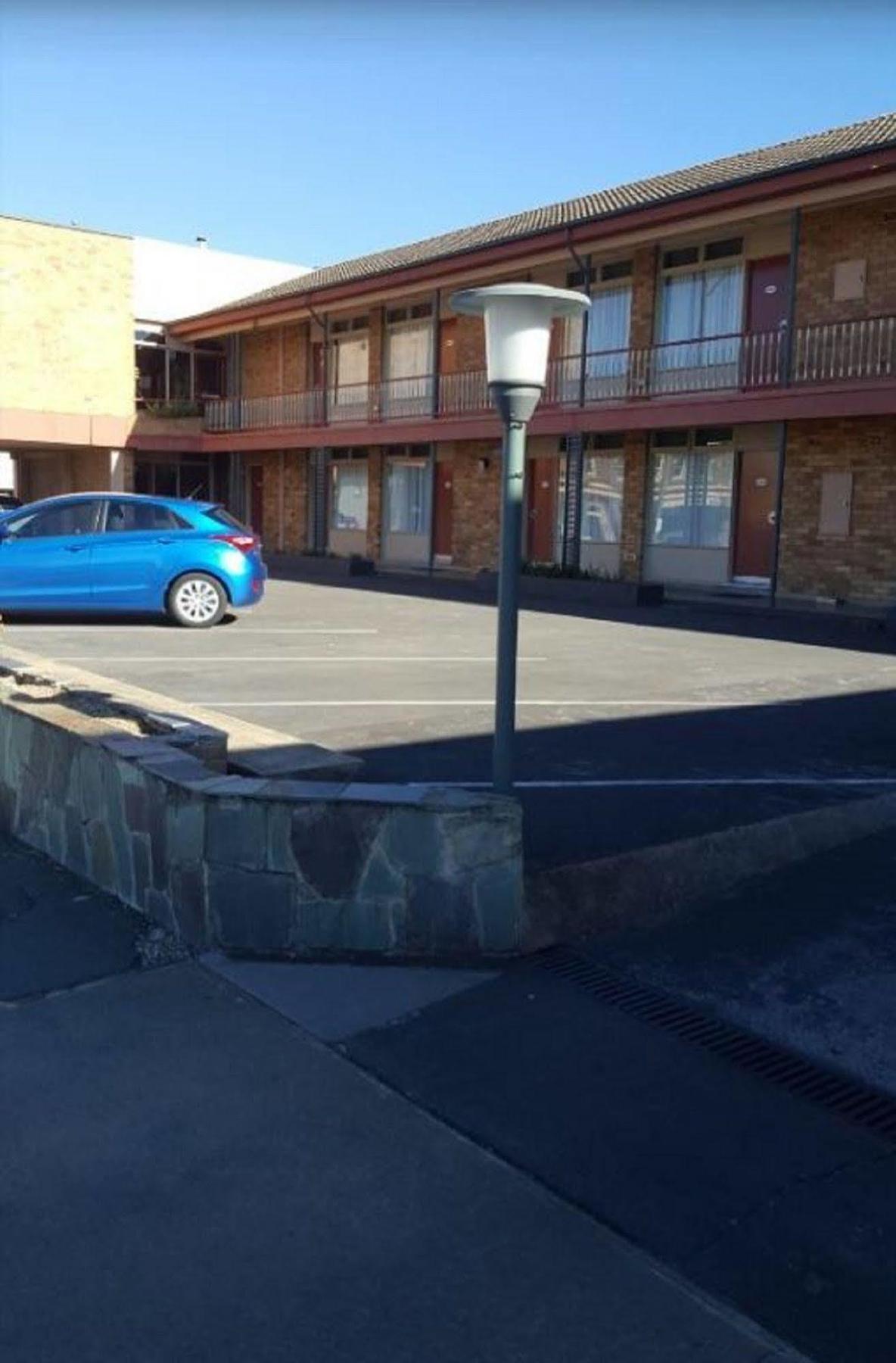 Goulburn Central Motel Екстер'єр фото