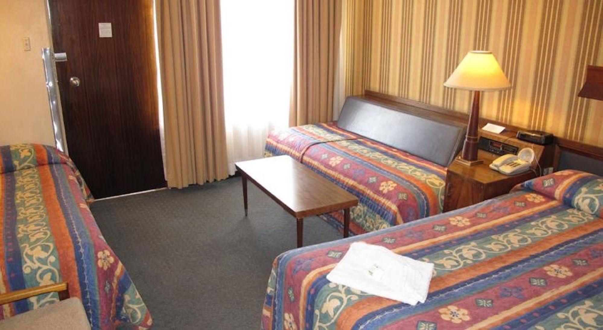 Goulburn Central Motel Екстер'єр фото